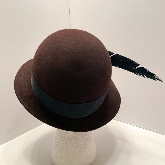 Vintage Frank Olive for Lord & Taylor Brown 100% Wool Cloche Hat with Feather - Picture 6 of 13